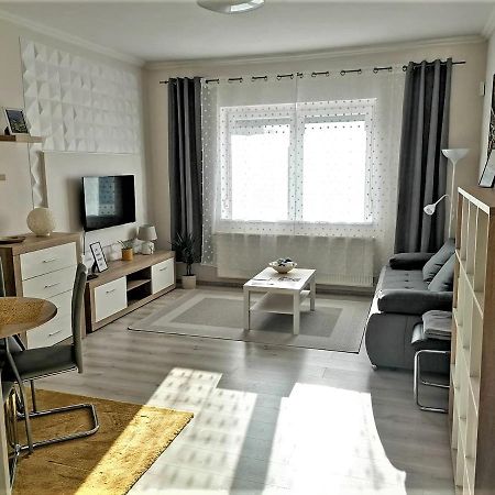 Sweet Central Apartment ,In The City Center Eger Ngoại thất bức ảnh
